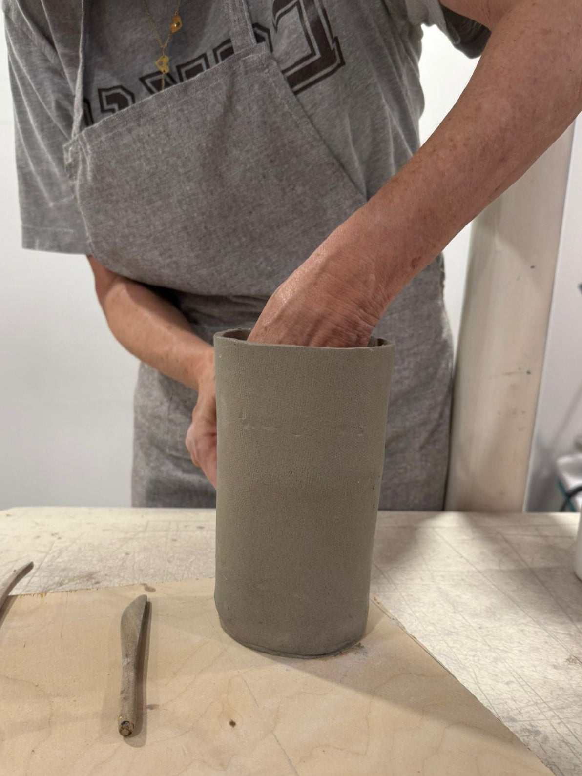 Fall 8-week Evening Pottery Wheel Throwing and Handbuilding (October - November)