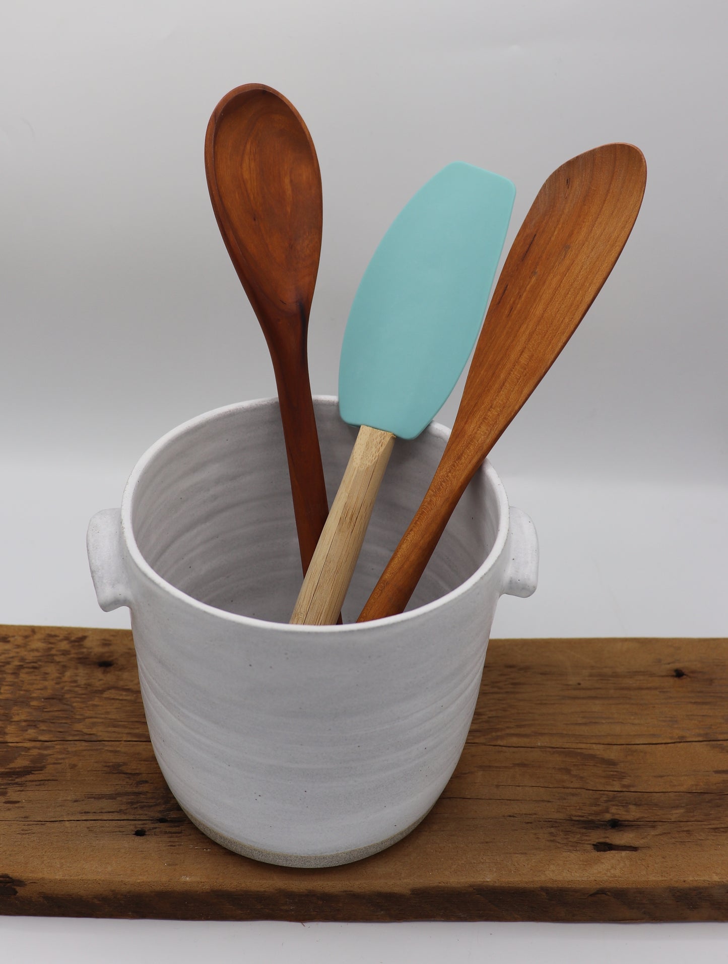 Utensil holder- grey stoneware - Color of your choice